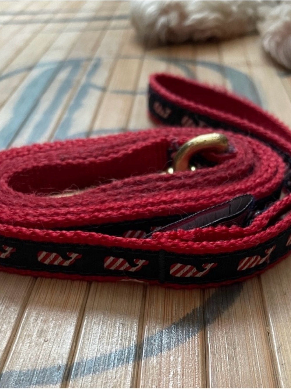 Vineyard Vines Red and Navy Patterned Doggy Leash